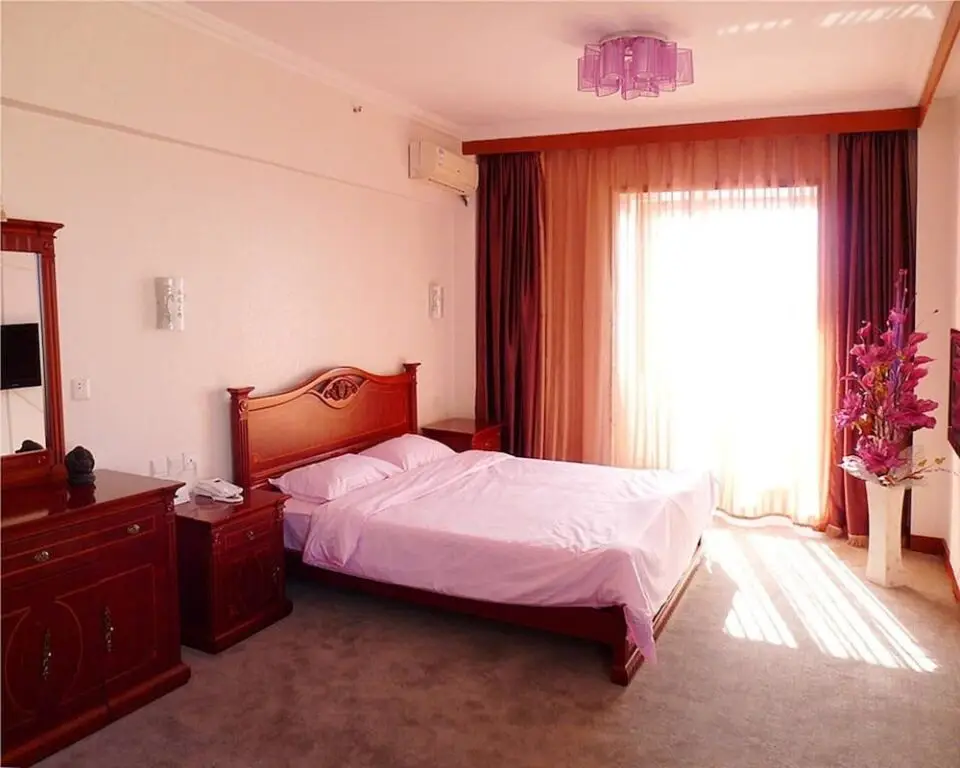 Далянь: Dalian Sanhe Hotel