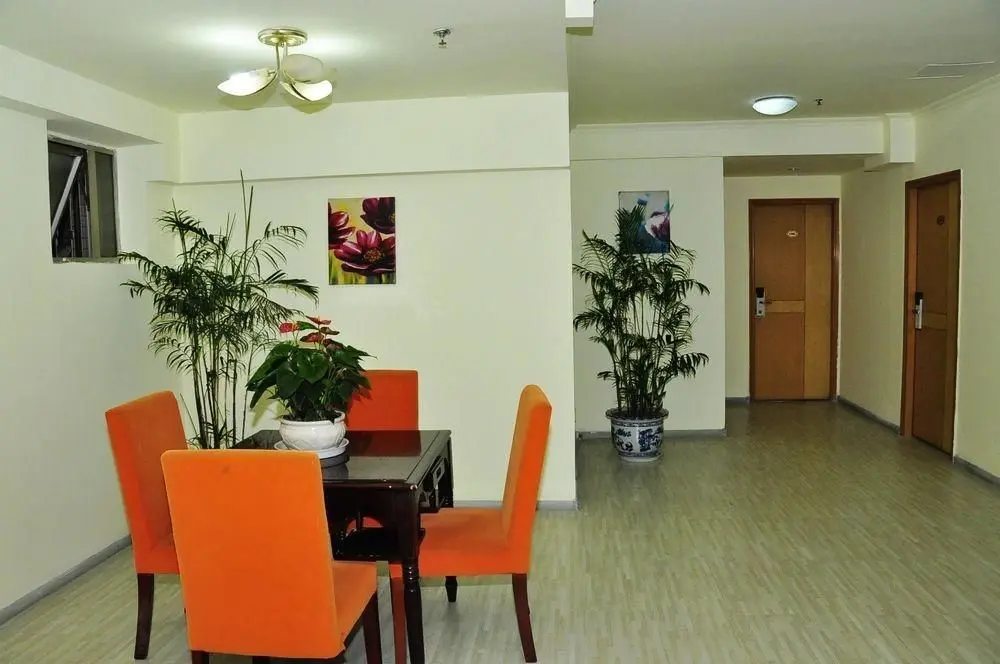 Чэнду: Wangfujing Business Apartment - Chengdu