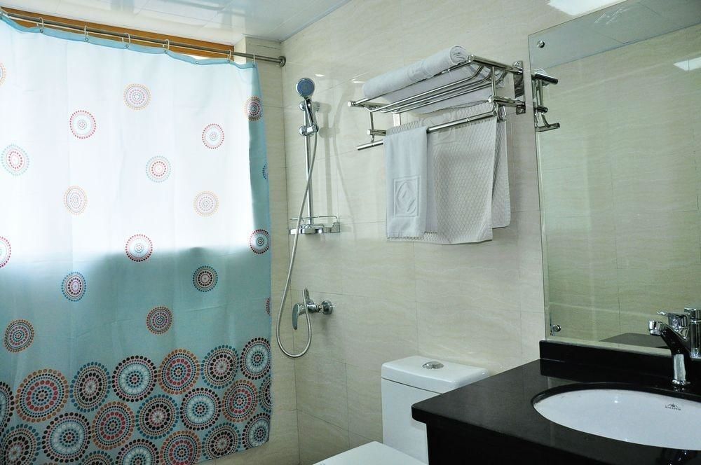 Чэнду: Wangfujing Business Apartment - Chengdu