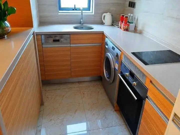 Гуанчжоу: Private Apartment - Wealth Century Square