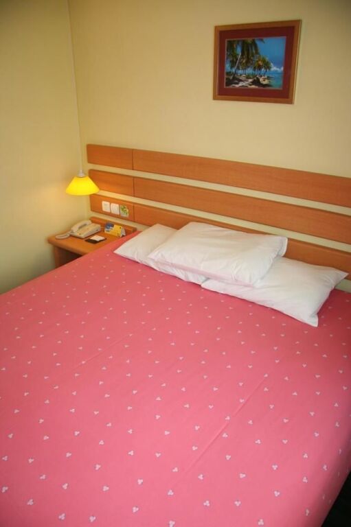 Циндао: Qingdao Home Inn - Xianggang East Road