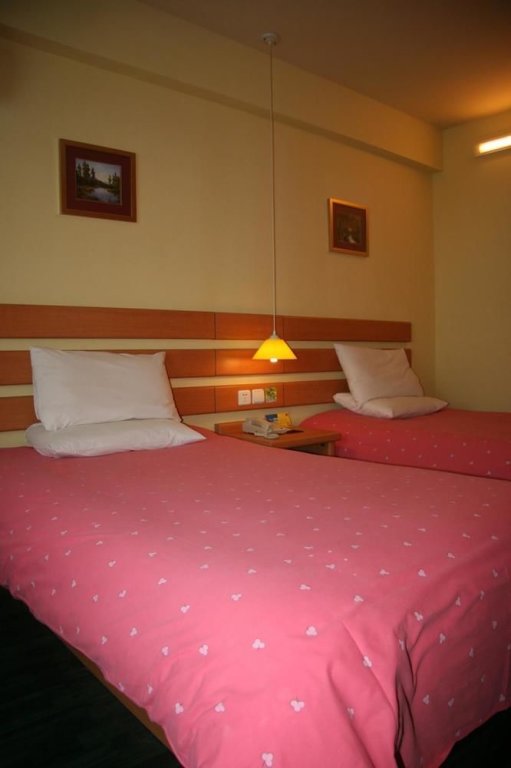 Циндао: Qingdao Home Inn - Xianggang East Road