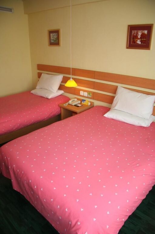 Циндао: Qingdao Home Inn - Xianggang East Road