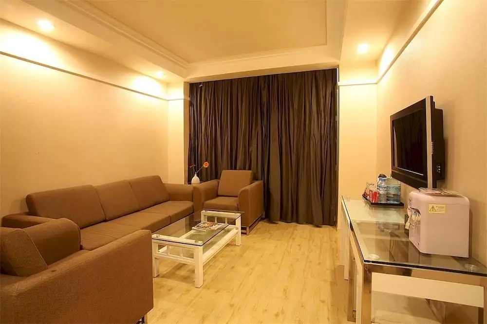 Сиань: Home Inn (Xi'an Dayan Pagoda Xiaozhai Taibai South Road Metro Station)