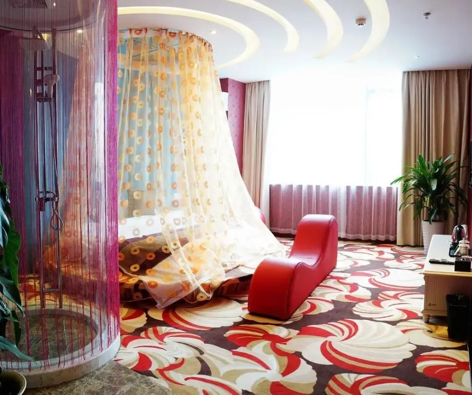 Чэнду: Eden Hotel