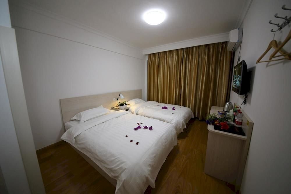 Далянь: Jinhong Express Hotel