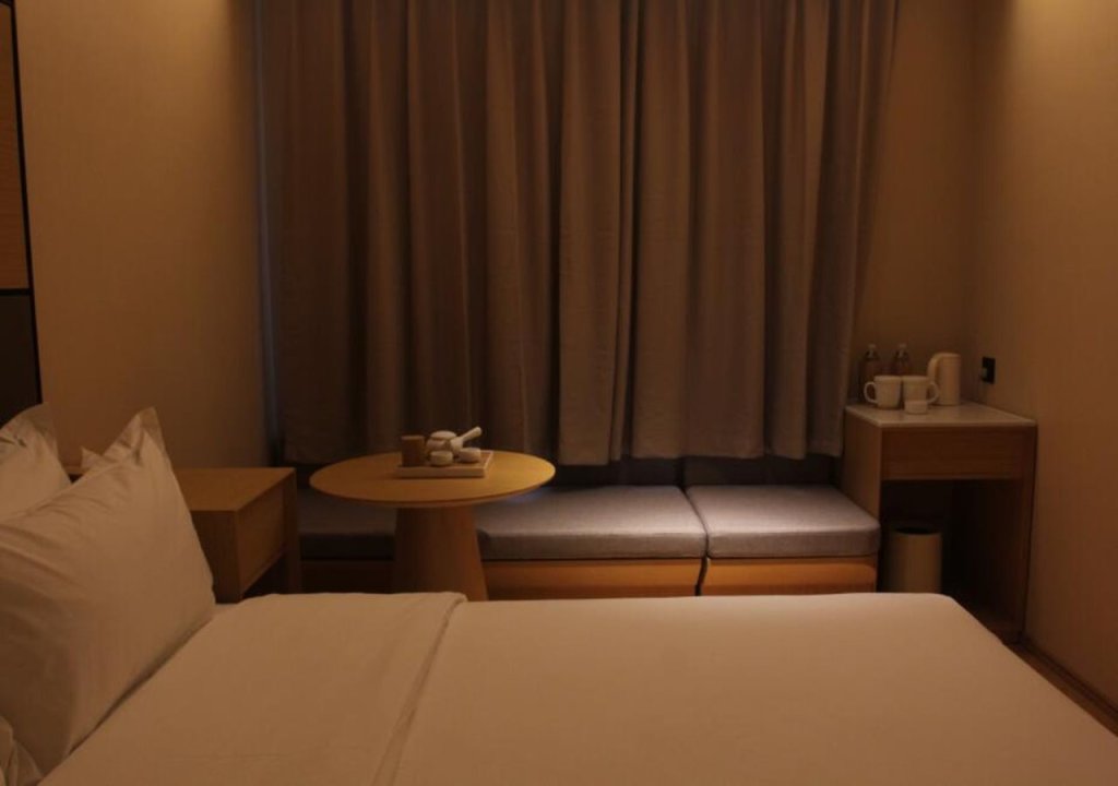 Шанхай: Ji Hotel Shanghai Kangqiao Hu'nan Road