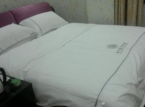 Гуанчжоу: Longxiang Hotel (Guangzhou Huacheng Road)