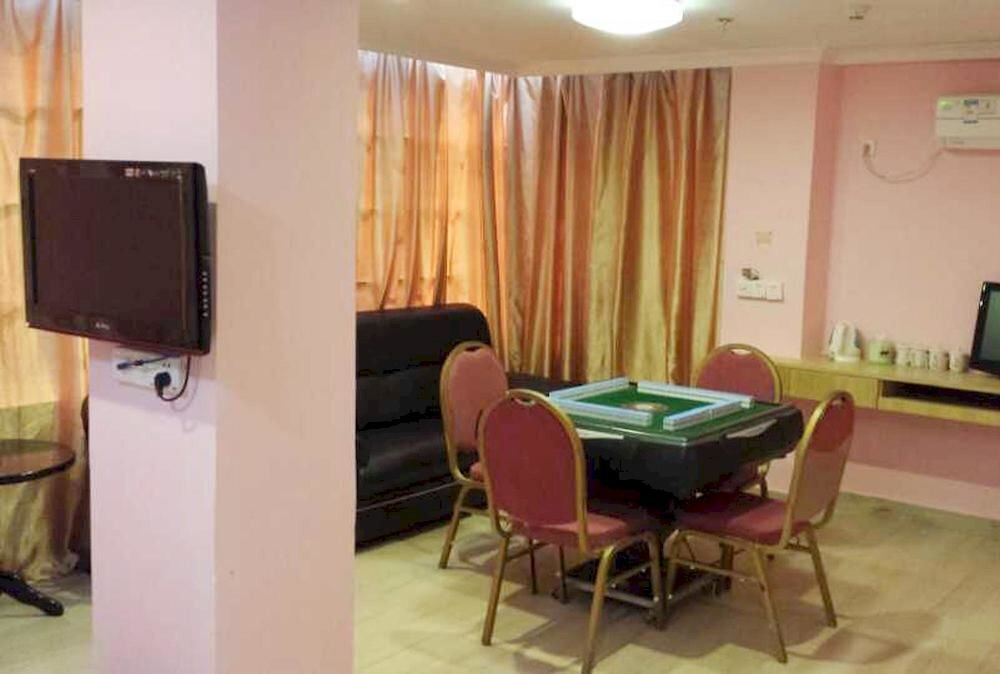 Гуанчжоу: Longxiang Hotel (Guangzhou Huacheng Road)