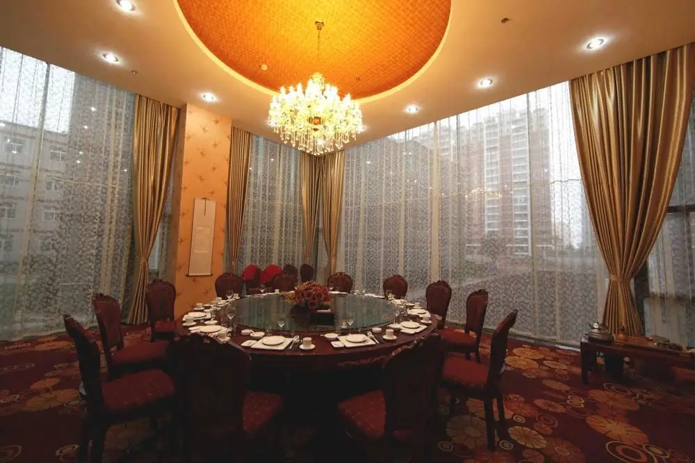 Yaoxing Hotel-kunming — фото 1