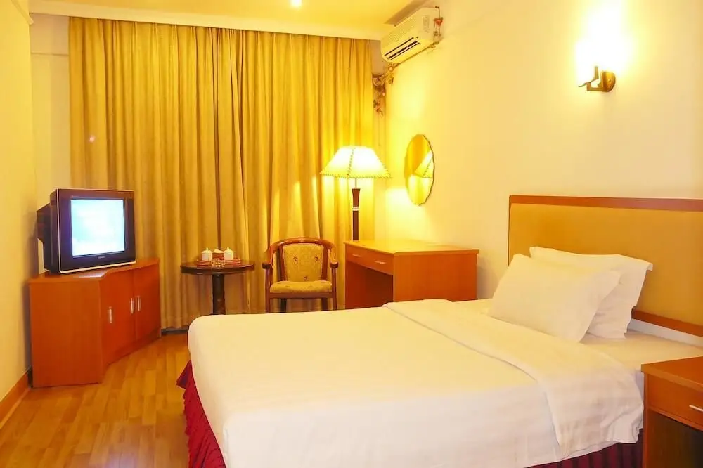 Шэньчжэнь: Yuehai Hotel