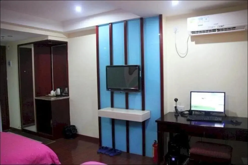 Гуанчжоу: Hualv Hotel (Guangzhou Children's Hospital West Gate Subway Station Branch)