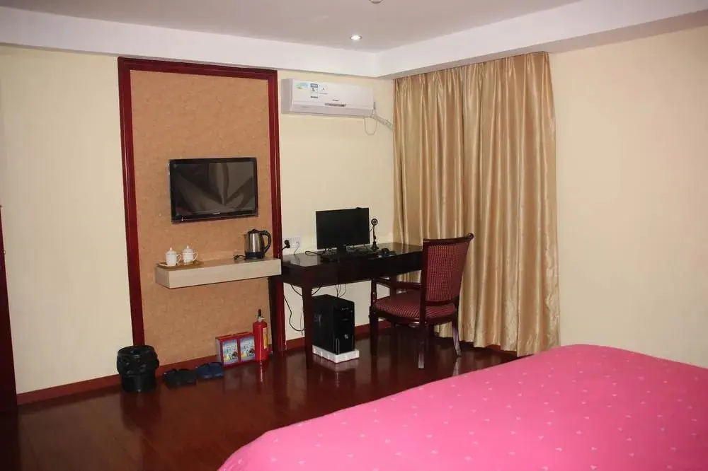 Гуанчжоу: Hualv Hotel (Guangzhou Children's Hospital West Gate Subway Station Branch)