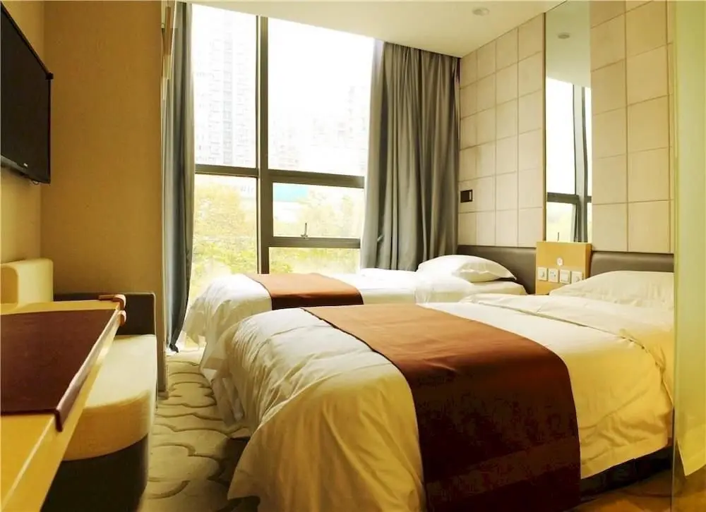 Ханчжоу: Z Hotels (Hangzhou West Lake Qingchun Road)