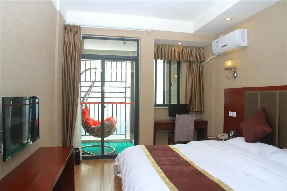 Чэнду: Helun Hotel
