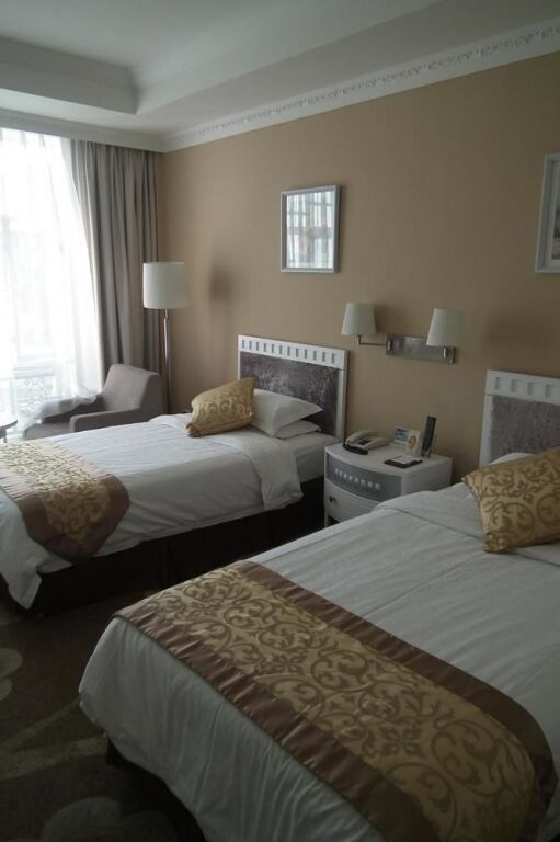 Чэнду: Tianlun International Hotel - Chengdu