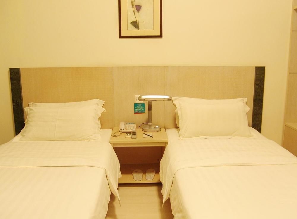 Чэнду: Rui Lai Si Hotel
