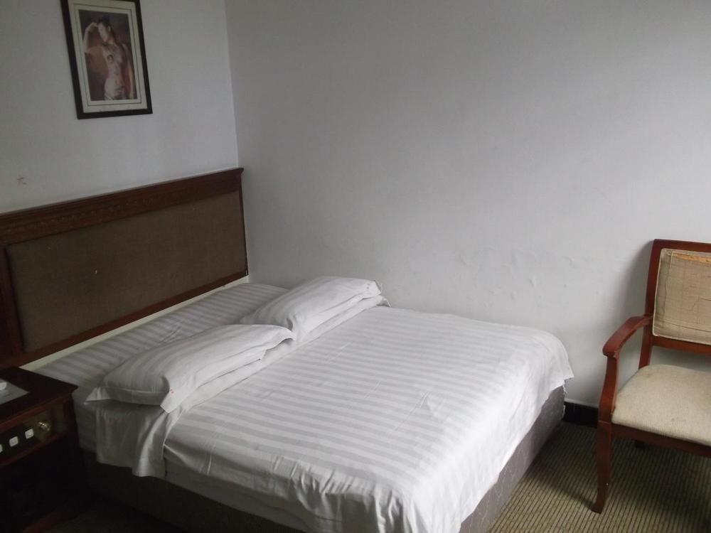 Гуанчжоу: Guangzhou Yuantai Hotel