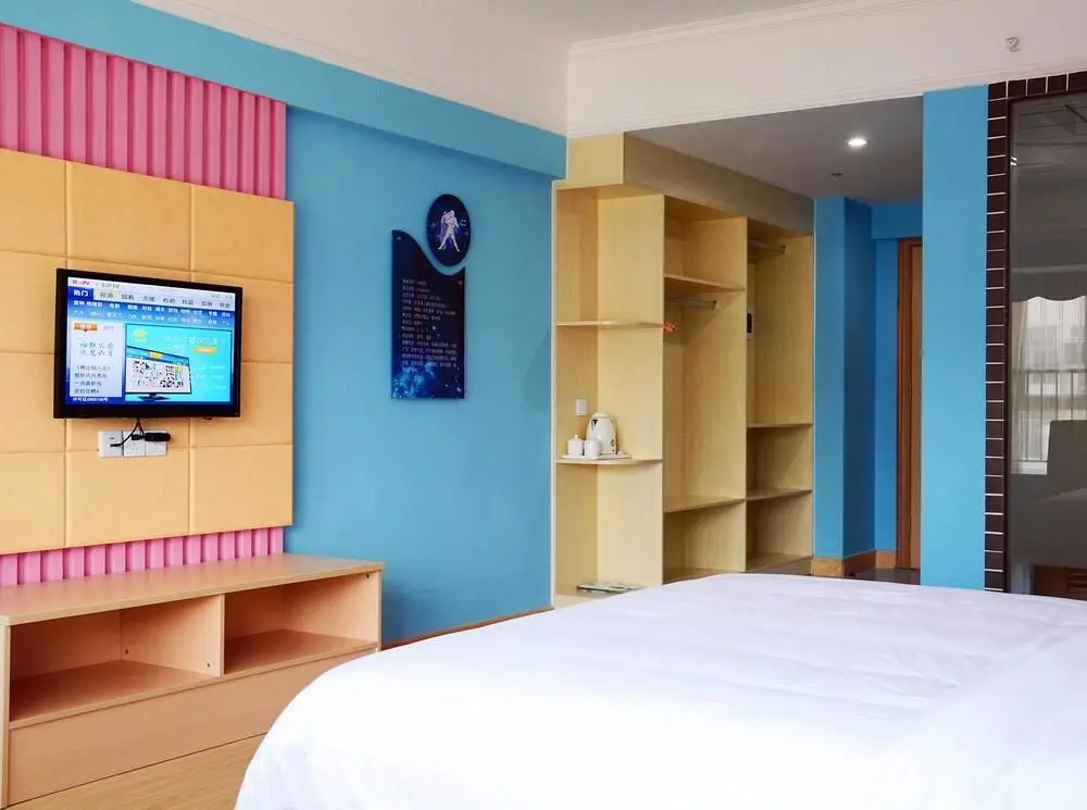 Чжухай: Constellation Theme Hotel - Zhuhai
