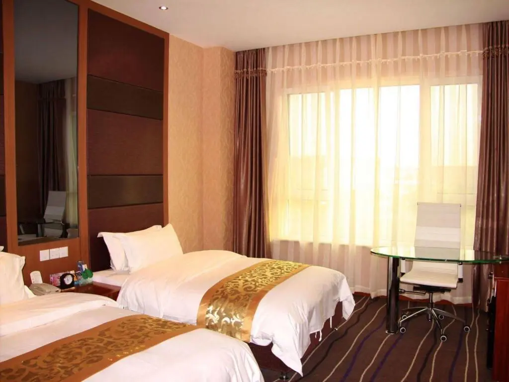 Циндао: Xinfusheng Yihai International Hotel - Qingdao
