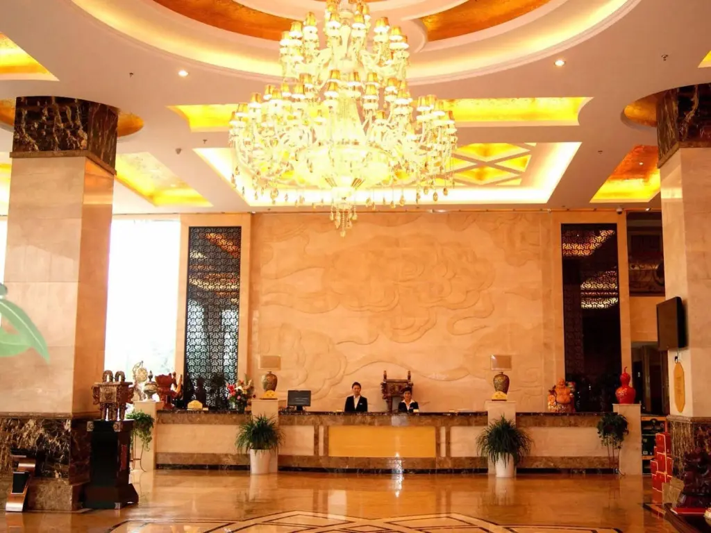 Циндао: Xinfusheng Yihai International Hotel - Qingdao