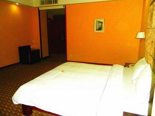 Гуанчжоу: Bohao International Hotel (Guangzhou Huadu North Railway Station Metro Station)