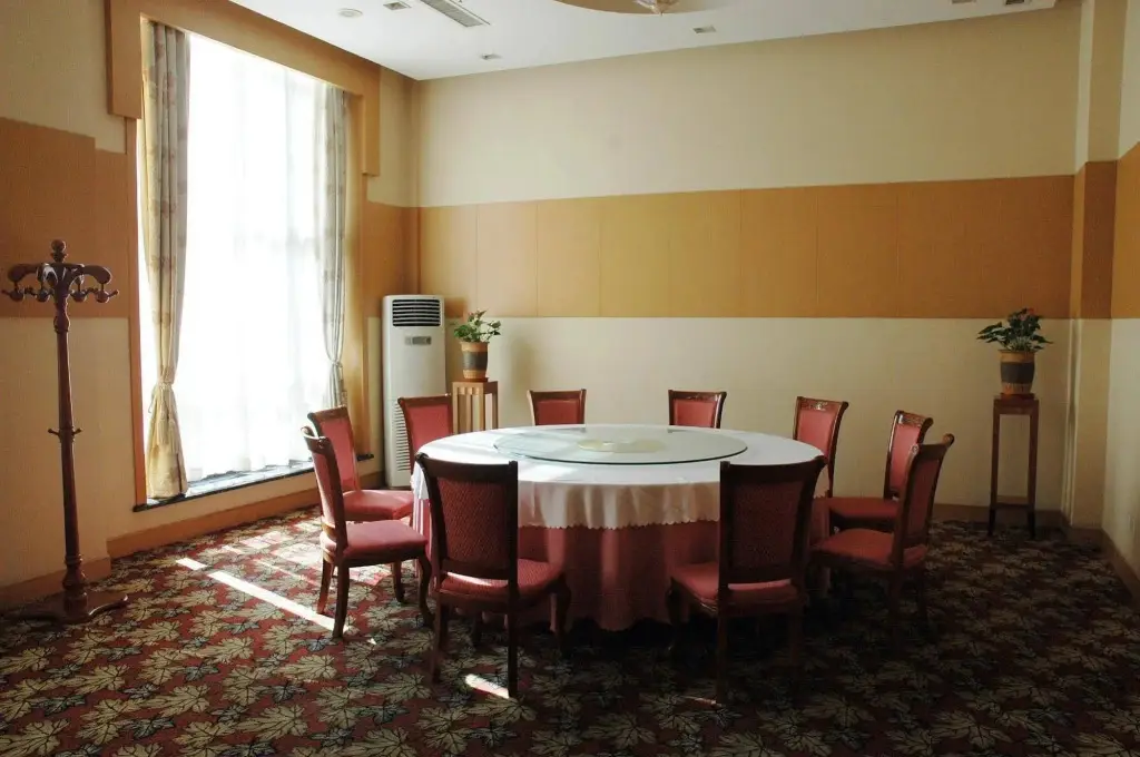 Тяньцзинь: Tianjin Heping Hotel
