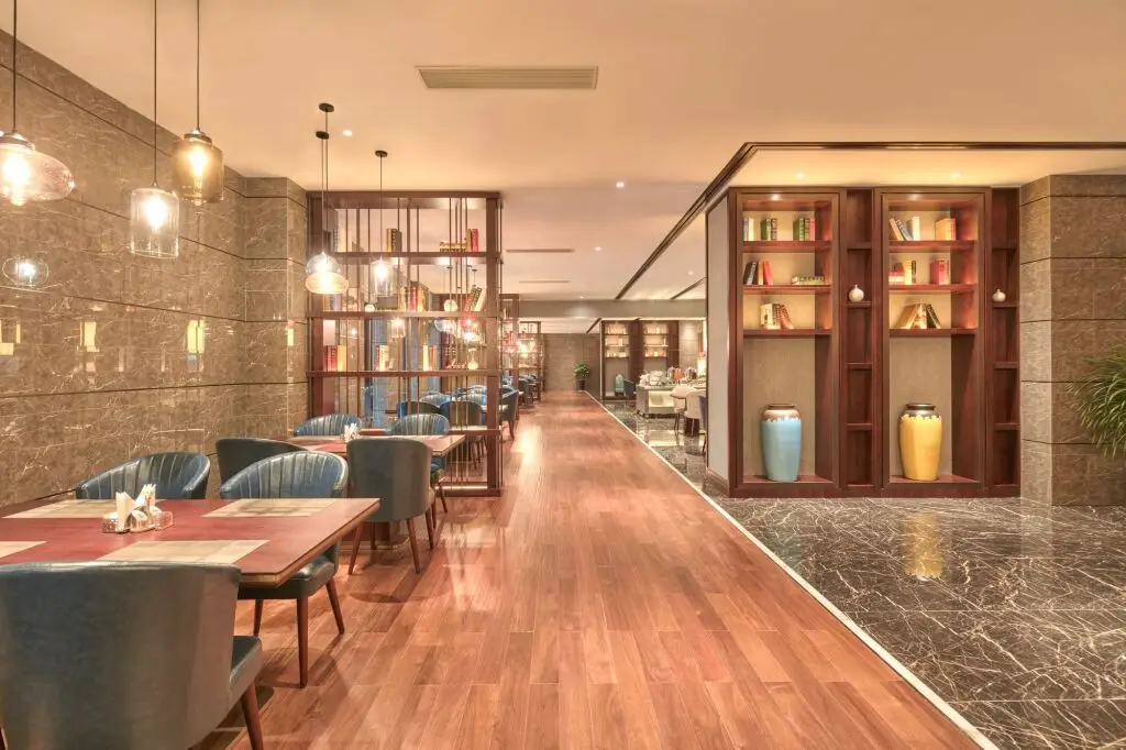 Ханчжоу: Liangzhu Hotel