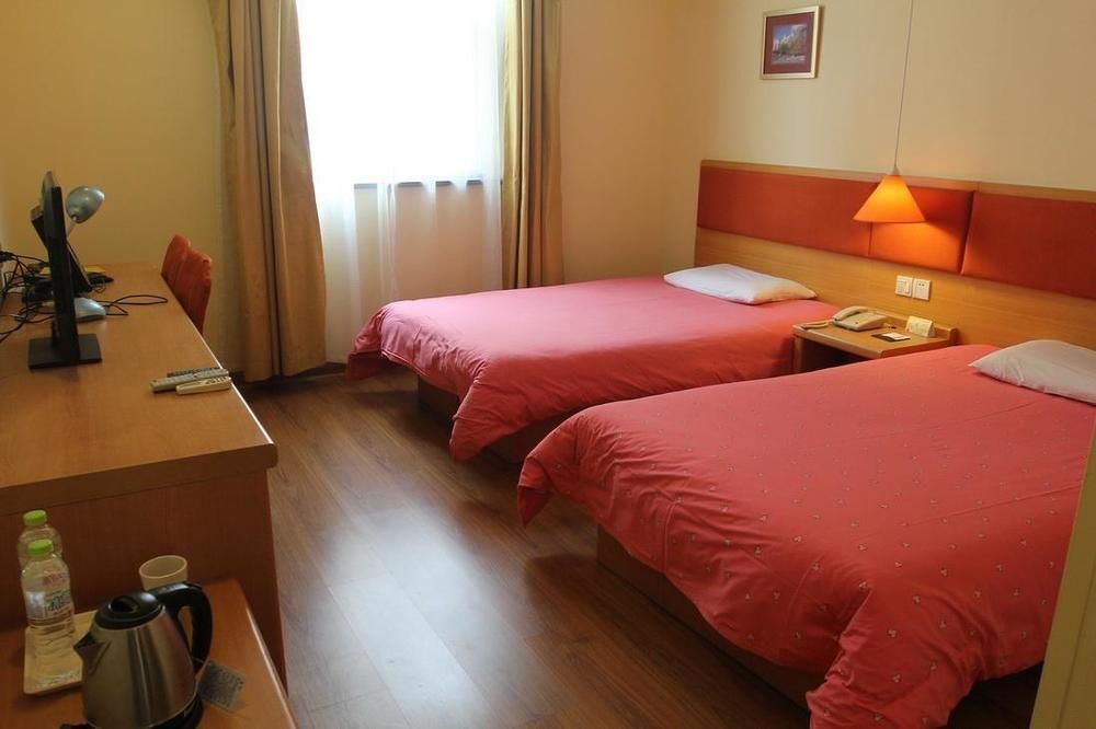 Чэнду: Home Inn Gaosheng Bridge - Chengdu