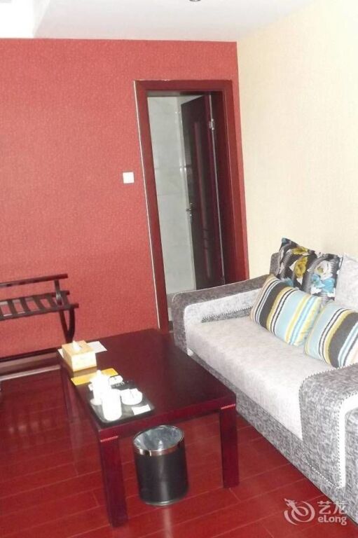 Чэнду: Xipuxing Pudi Hotel