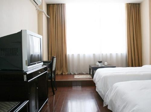 Циндао: Qingdao Mingshen Hotel