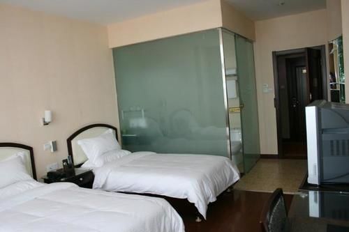 Циндао: Qingdao Mingshen Hotel