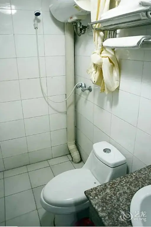 Шанхай: Shanghai Huazhouyuan Hotel