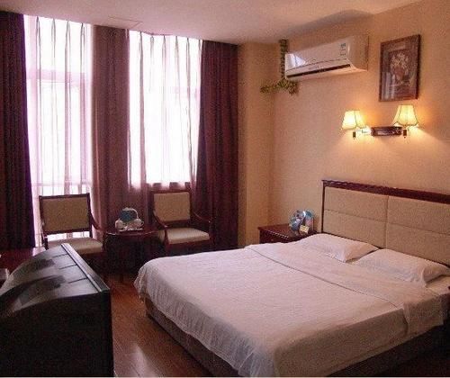 Чэнду: Maruika Hotel Shuanglin - Chengdu