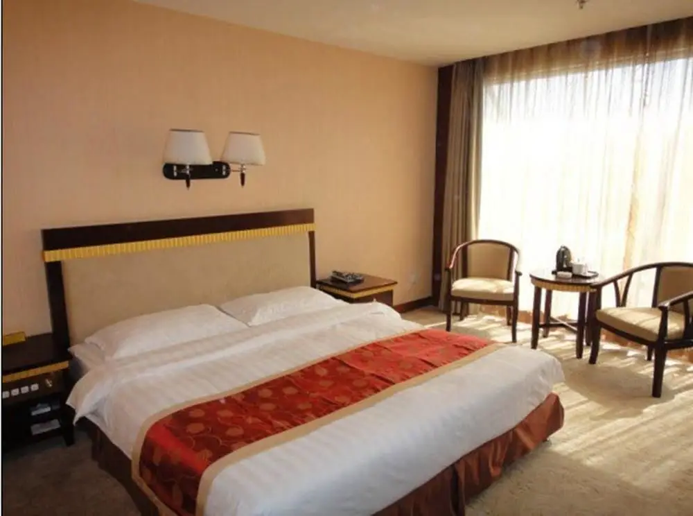 Пекин: Orange Hotel  (Beijing huiyizhongxin）