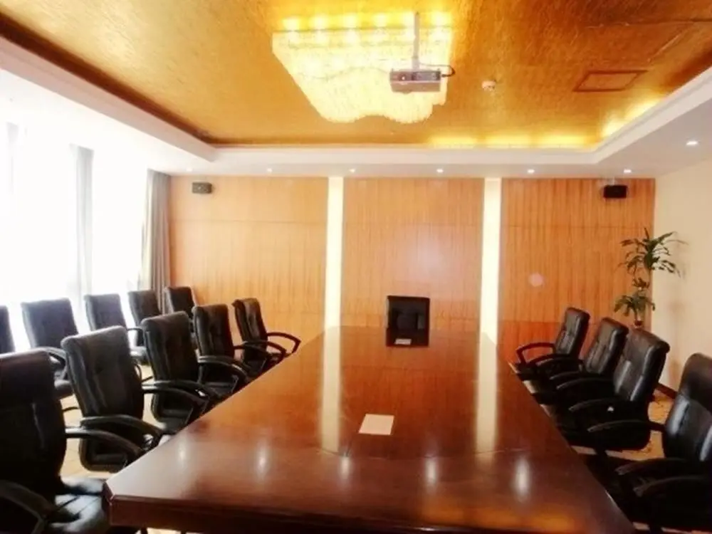 Пекин: Orange Hotel  (Beijing huiyizhongxin）