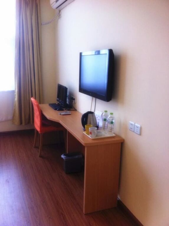 Циндао: Qingdao Home Inn - North Bus Station