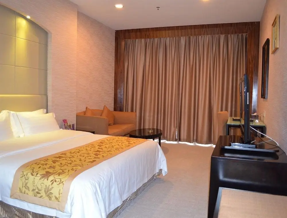 Шэньчжэнь: Jihua Business Hotel