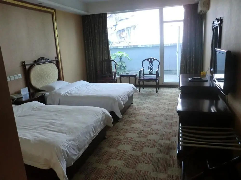 Чэнду: Huayu South City Hotel