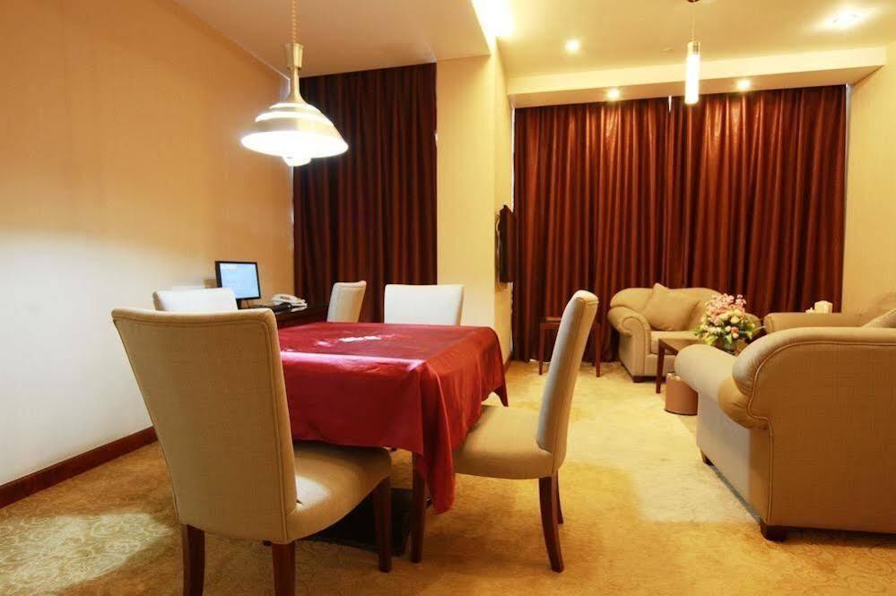 Гуанчжоу: Xinlingyu Hotel - Guangzhou