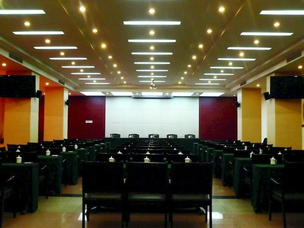 Тяньцзинь: Tianjin Dagang Hotel