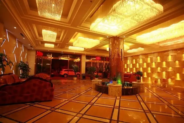 Чэнду: Konggang Holidy Hotel Shuangliu