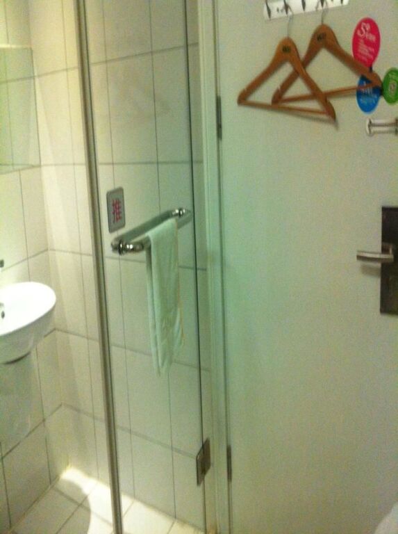 Шанхай: 100 Hotel