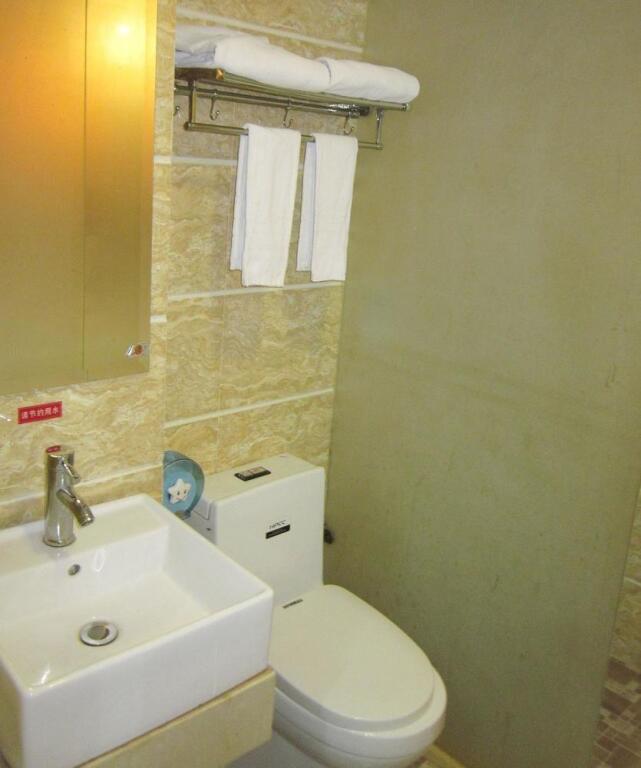 Шэньчжэнь: Tiantian Hotel