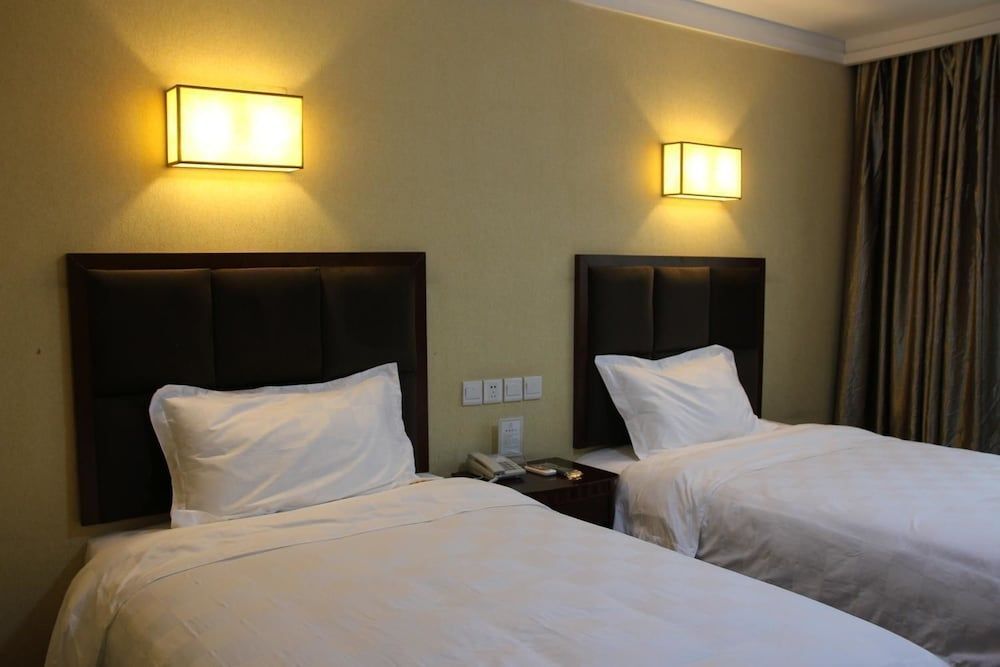 Чэнду: Gaopan Business Hotel