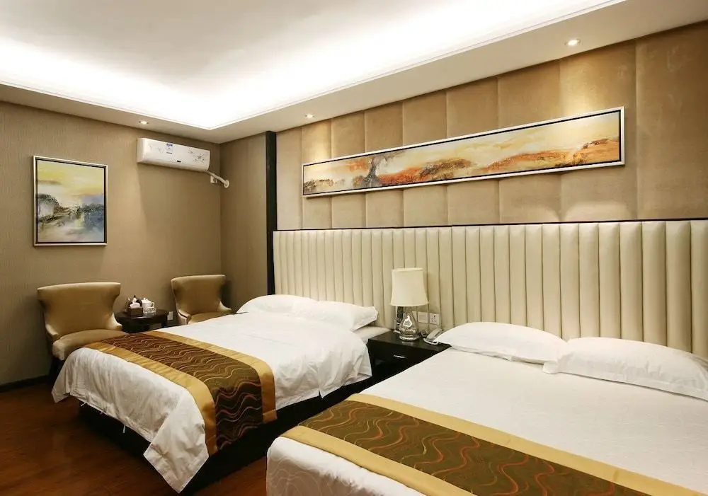 Чэнду: Economic Hotel