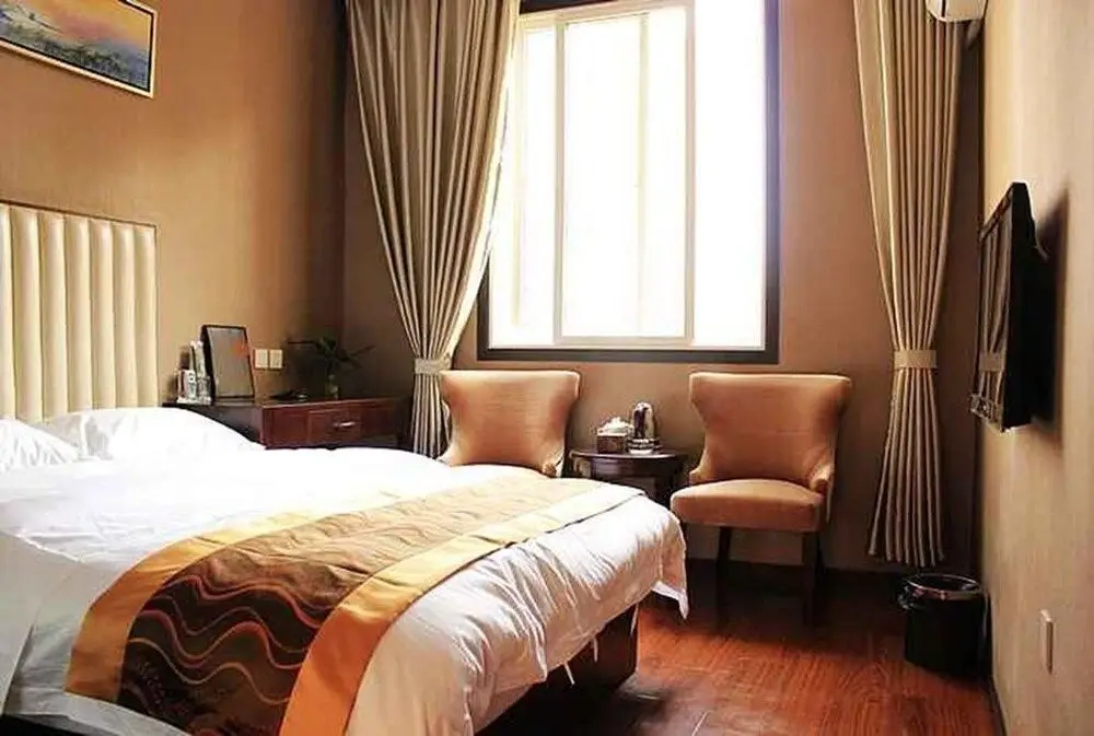 Чэнду: Economic Hotel