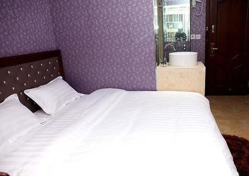 Чэнду: Xinyijia City Hotel