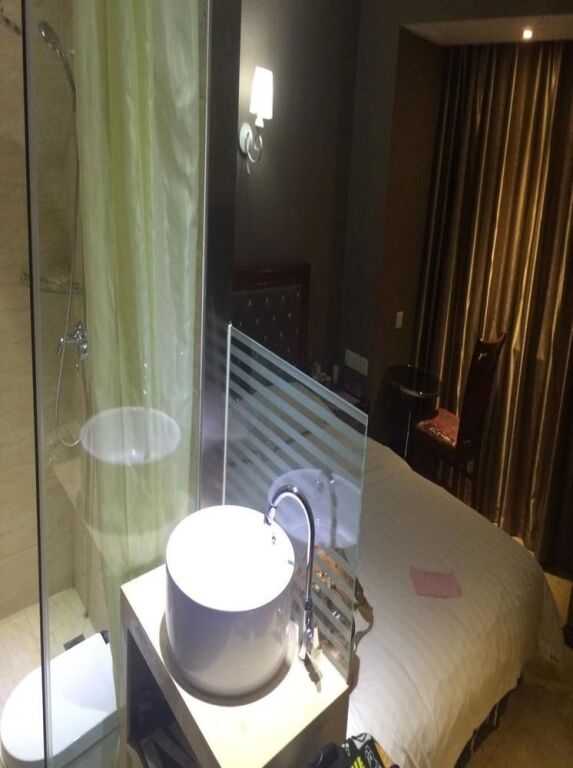 Чэнду: Xinyijia City Hotel
