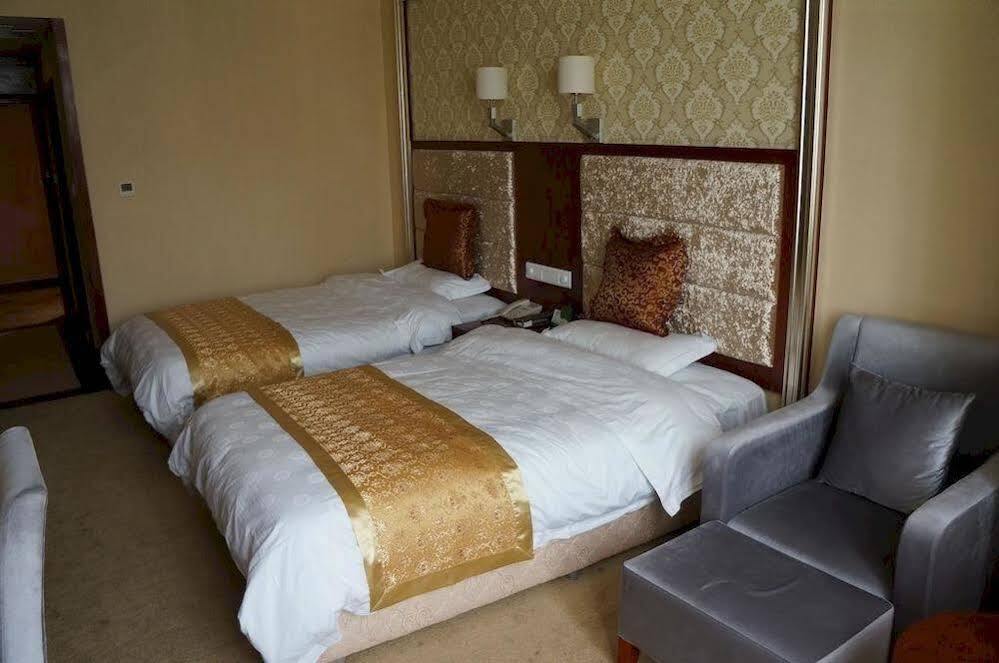 Чэнду: Huayang Baidun Hotel